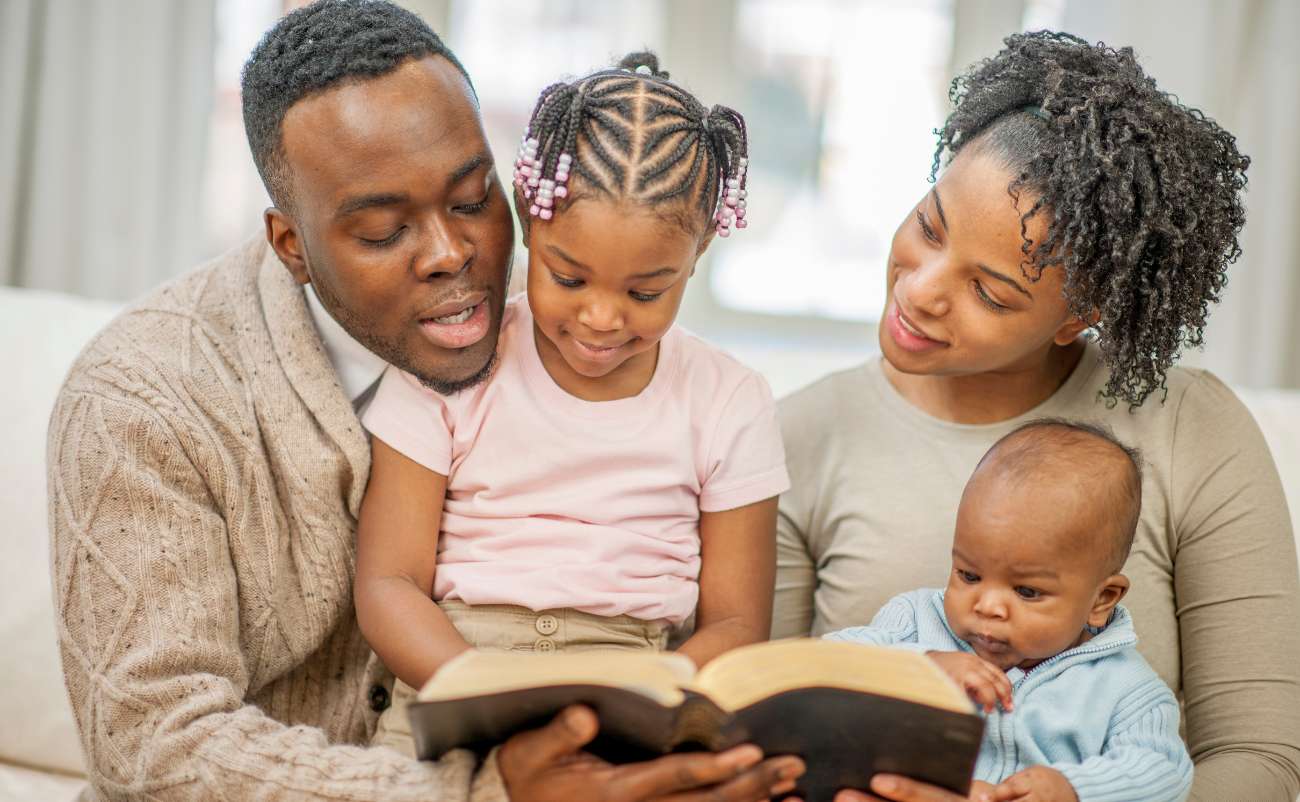 Quality Family Time With Bible Reading Quiet Time