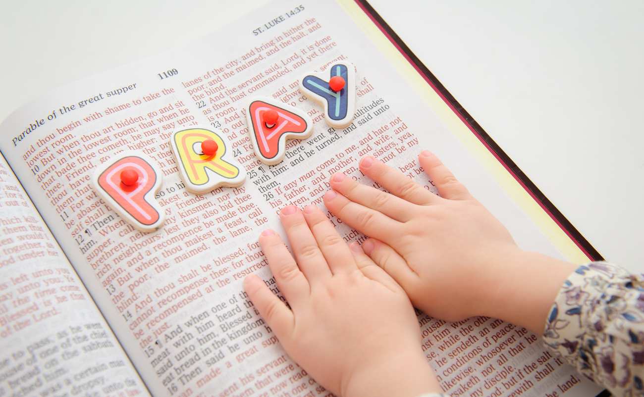 bible reading by kids in days of lent